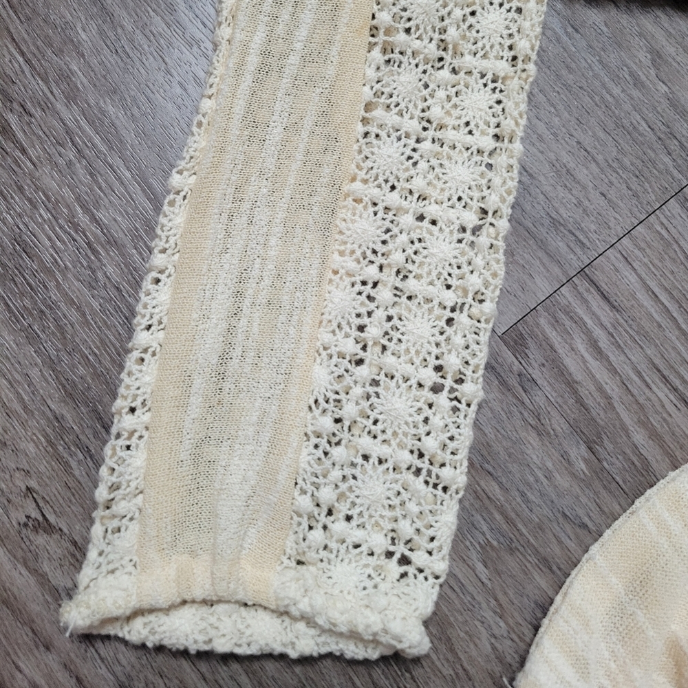 Anthropologie Meadow Rue Ivory Crocheted Lace Peasant Top SM - Picture 7 of 12